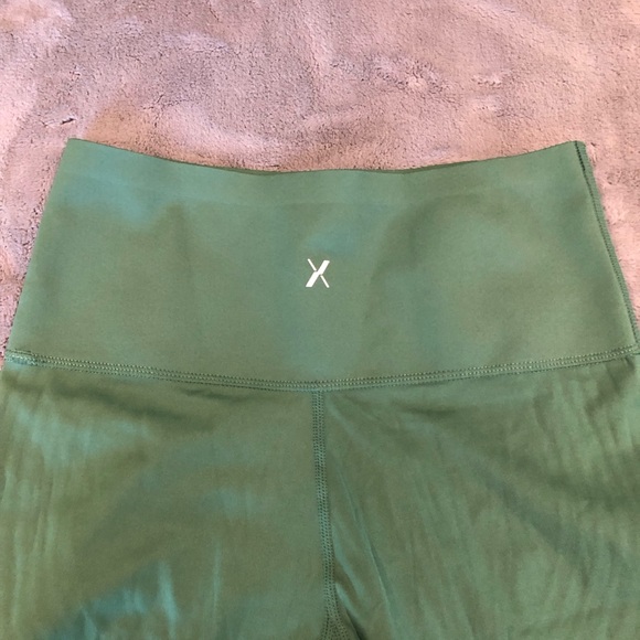 Knix HiTouch™️ High Rise Legging
Excellent condition - Picture 6 of 8
